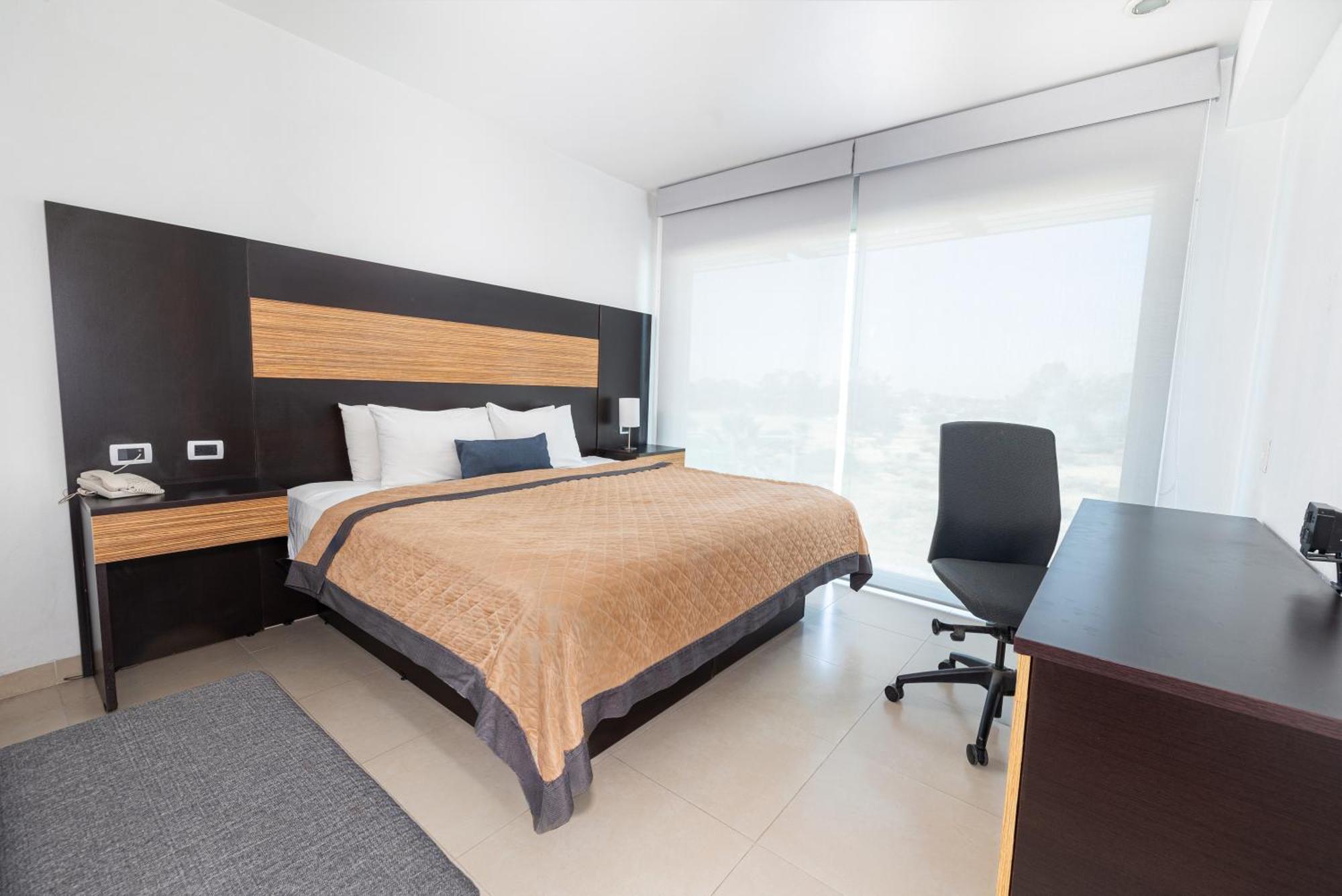 Hotel Mexico Plaza Silao Aeropuerto 外观 照片