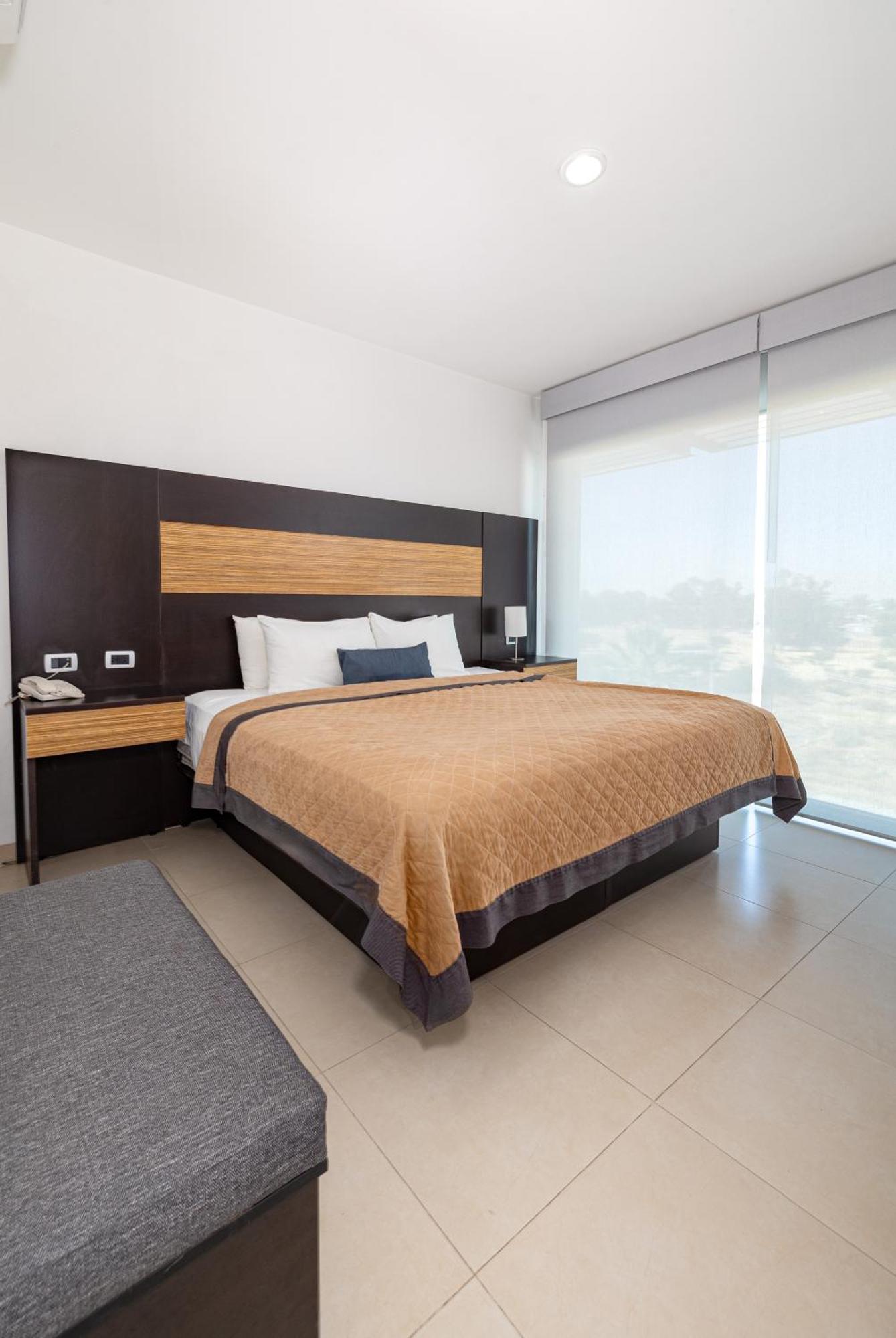 Hotel Mexico Plaza Silao Aeropuerto 外观 照片